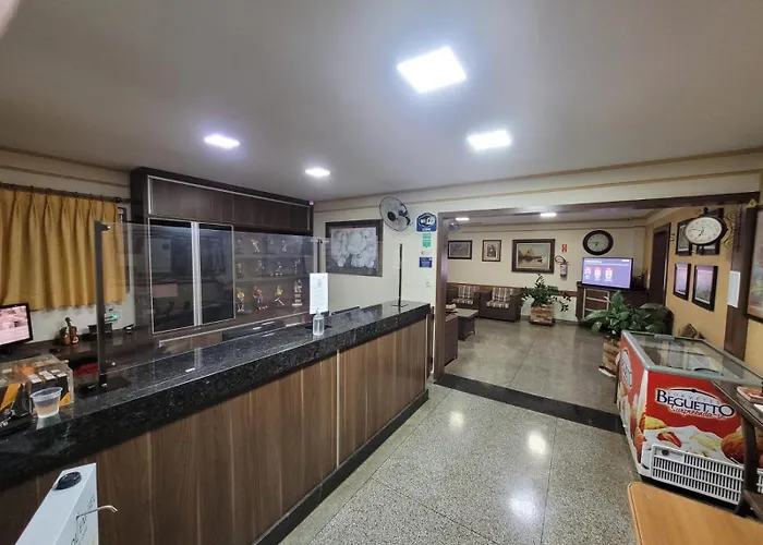 Hotel Graunas São Carlos